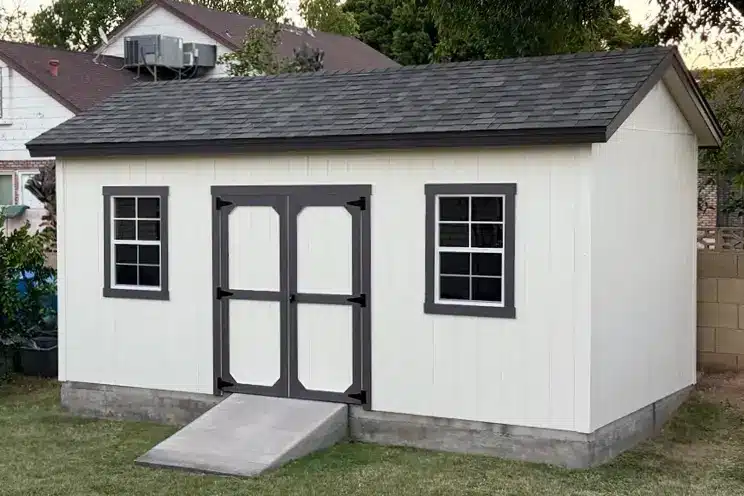 10×18 Custom shed built in Mesa, Arizona